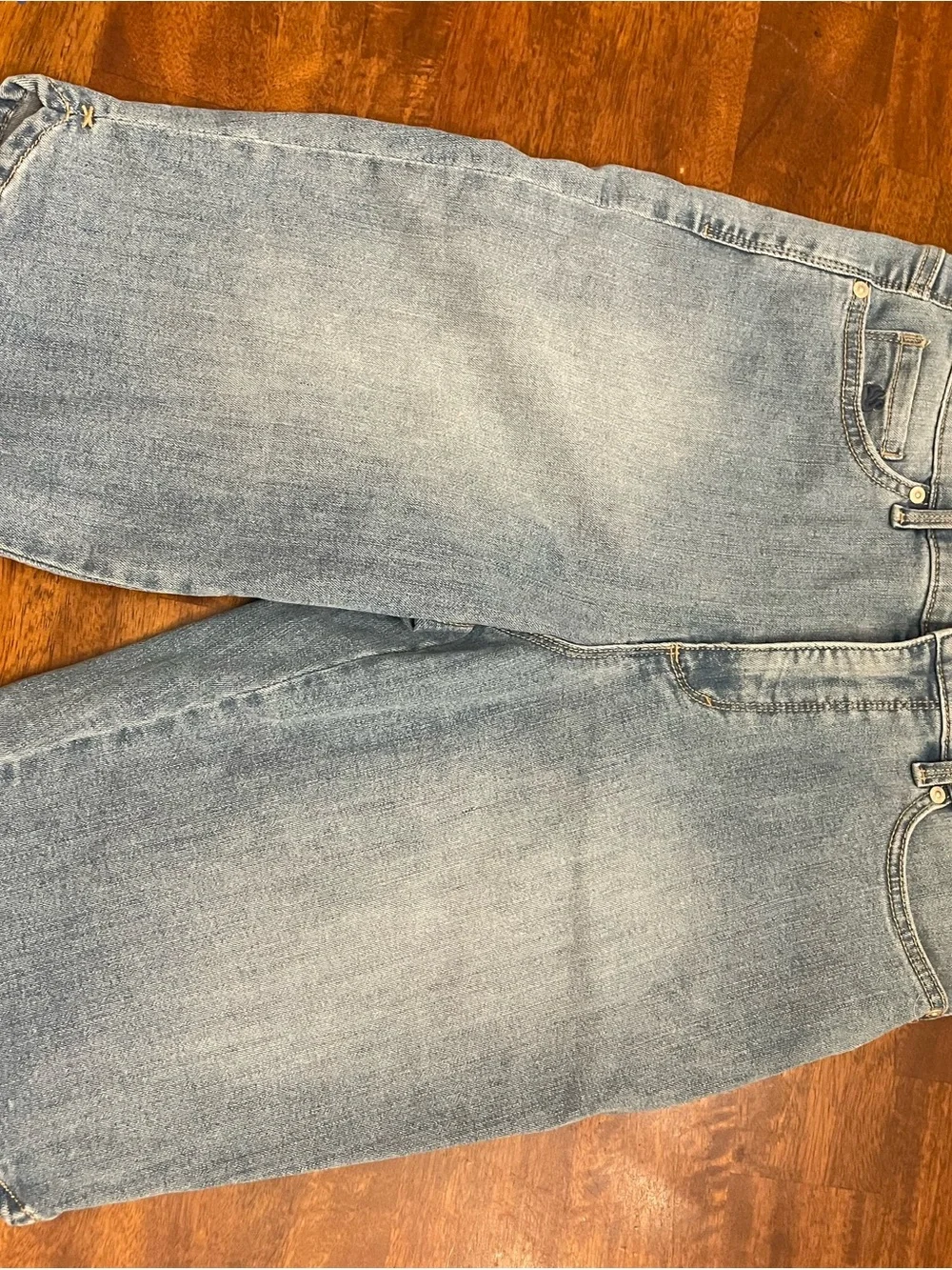 Gloria Vanderbilt Denim Jean Shorts Women’s Size 6 Classic Light Wash Stretch